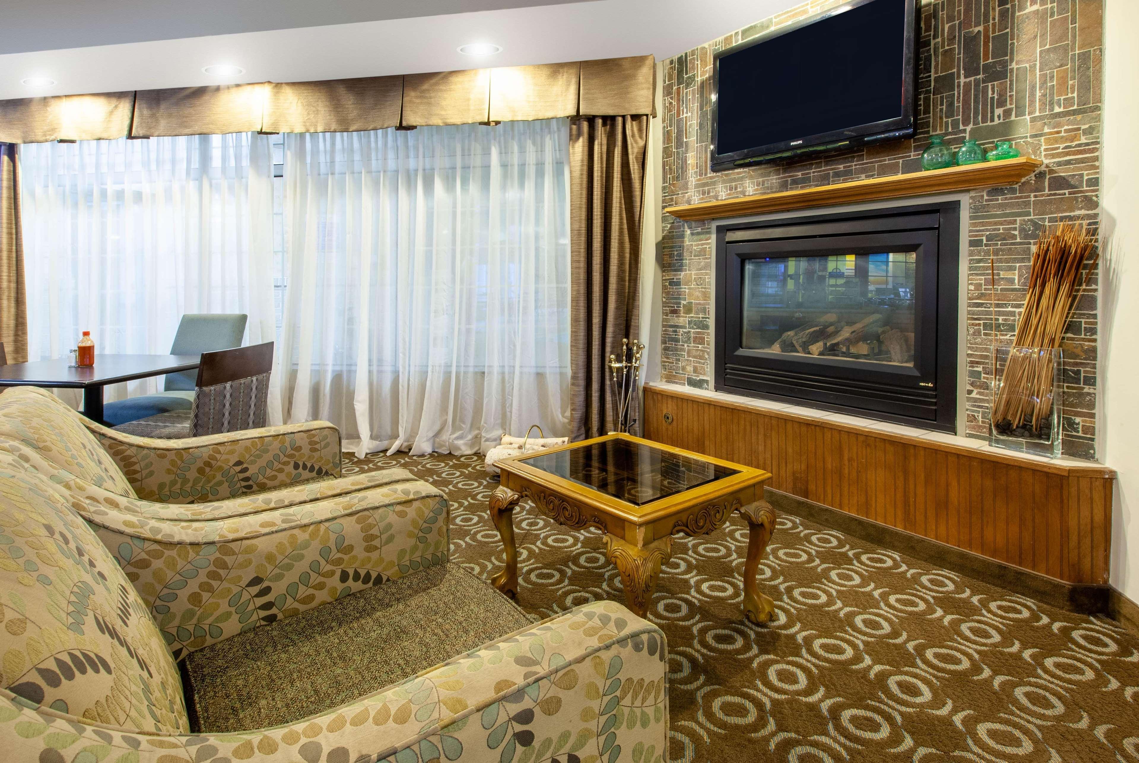 Days Inn By Wyndham Petoskey Exterior foto